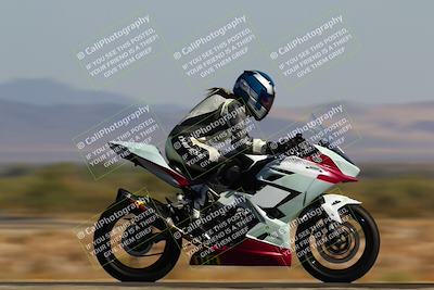 media/May-15-2022-SoCal Trackdays (Sun) [[33a09aef31]]/Back Straight Speed Shots (835am)/